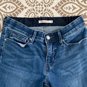 Levi’s 525 Perfect waist straight SZ 4